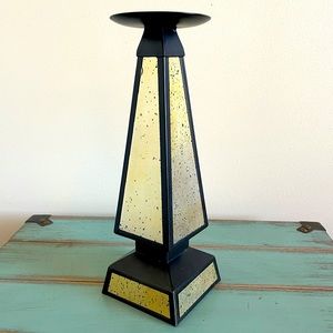 Pyramid Style Candle Holder Gold & Metal
